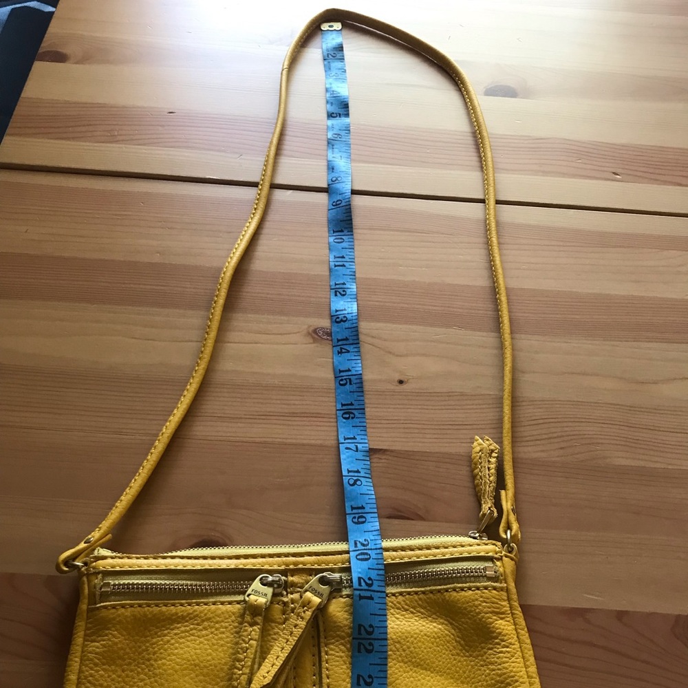 New Fossil Crossbody Yellow - Picture 8 of 8